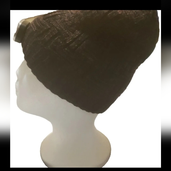 Unisex Led Beanie Hat 3 led light settings comes with runners/workout Arm Band - Picture 4 of 6